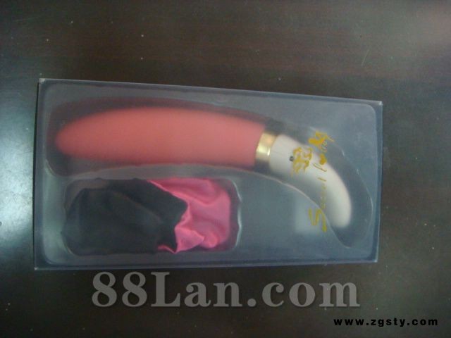 成人用品生产批发，可充电式硅胶震动棒