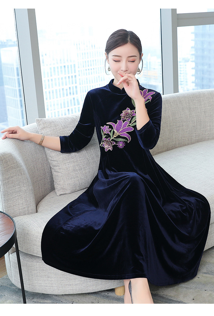 2018秋冬中老年金丝绒妈妈连衣裙婚礼宴服改良旗袍示例图15